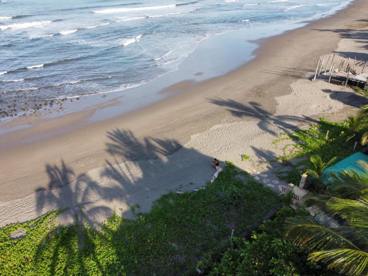 Alive Beach House Transito ภายนอก รูปภาพ